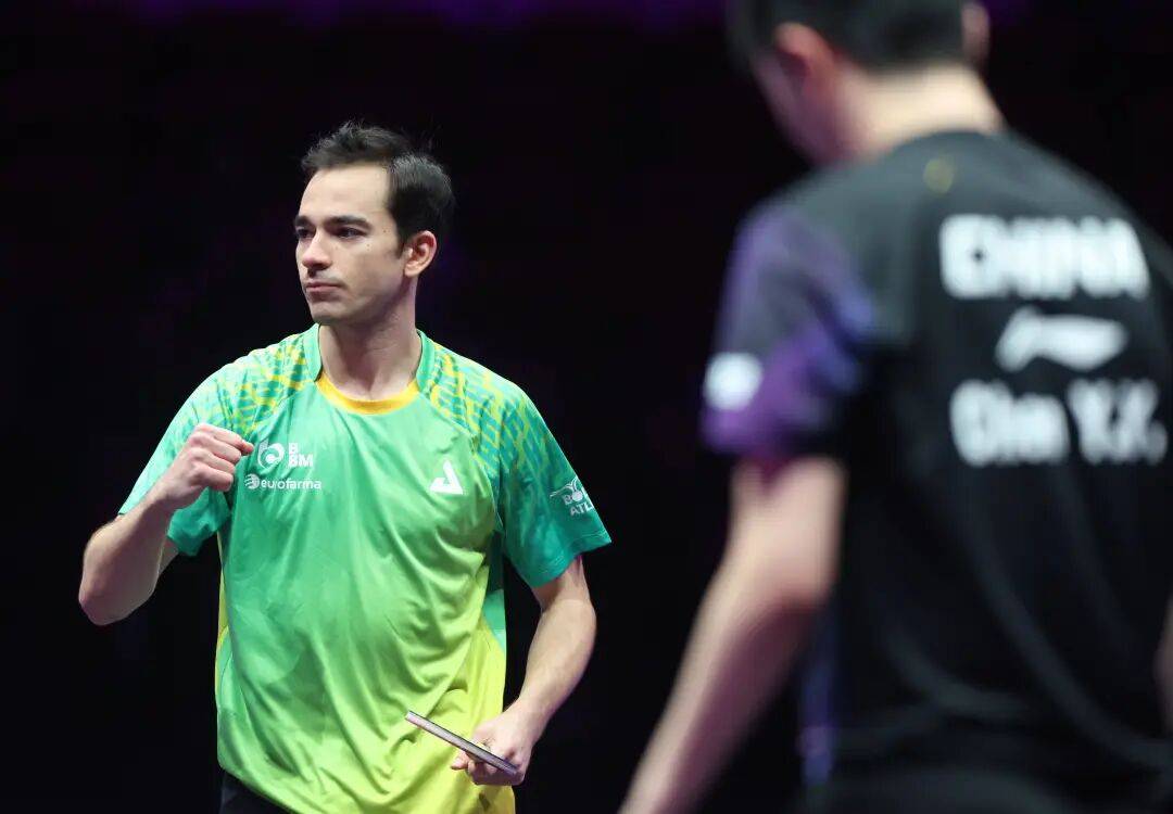 王楚钦零封格罗特，王艺迪胜汉娜 | 重庆冠军赛