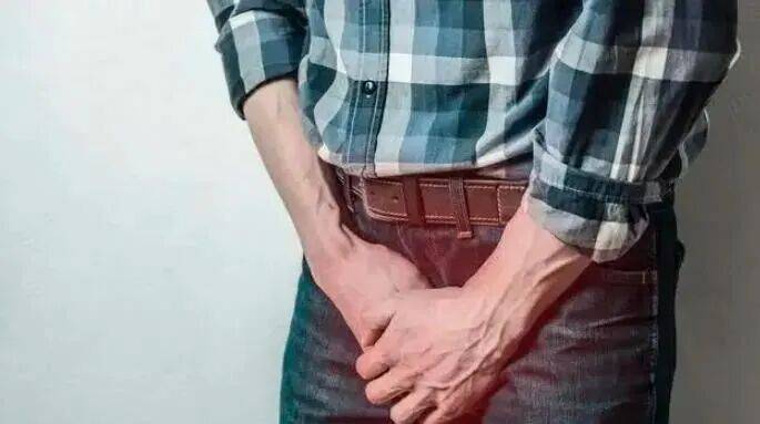长春中西医结合医院男科讲解：丁丁散发异味是咋回事？需要治疗吗？